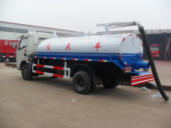 吸糞車(chē)與吸污車(chē)區(qū)別,正確選車(chē),擺脫誤區(qū)